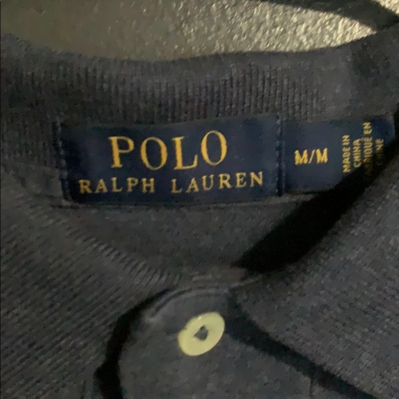 Button up - Picture 2 of 2